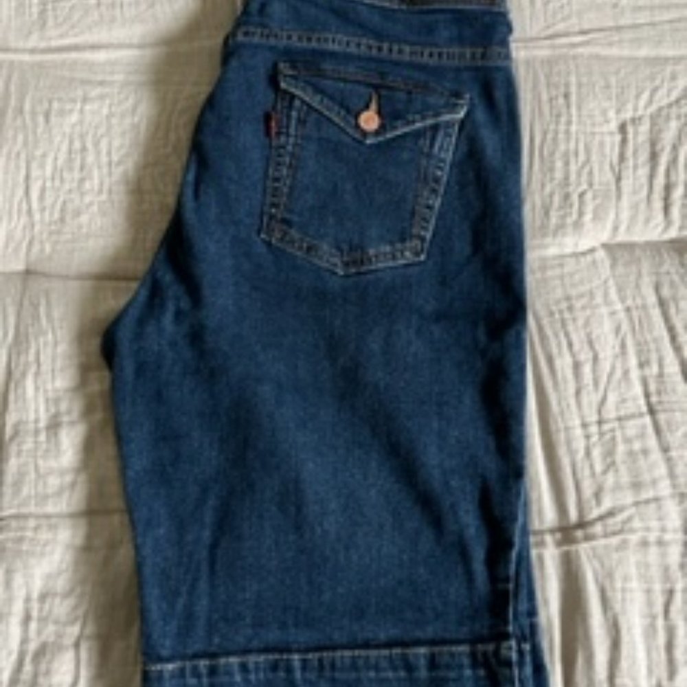 Levi's 515 Women's Bermuda Shorts